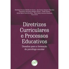 Diretrizes curriculares e processos educativos