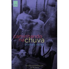 Caminhando na chuva