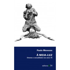 À meia-luz