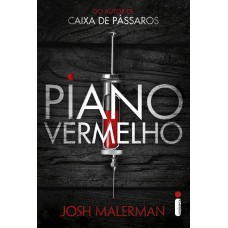 Piano vermelho