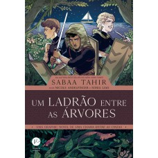 Um ladrão entre as árvores